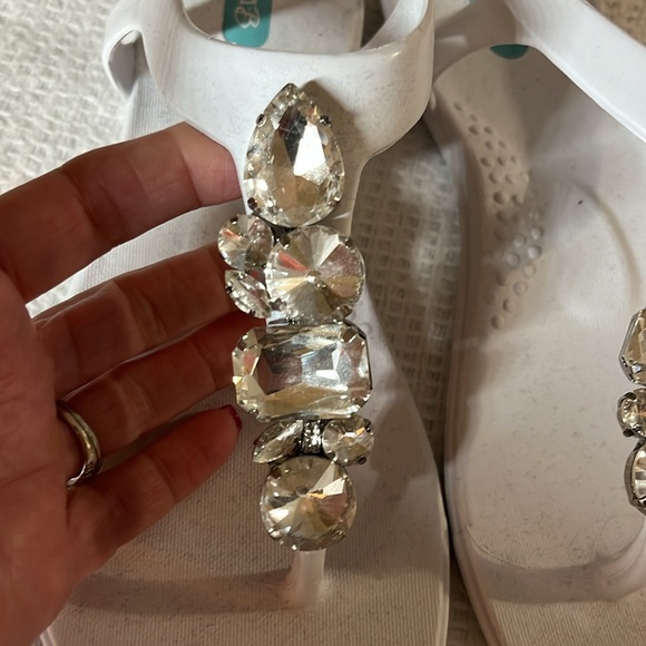 Sandals - Picture 2 of 5